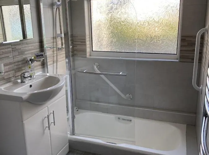 Casa de Férias Cozy Seaside Home,3 Minute Walk To Village/beach *